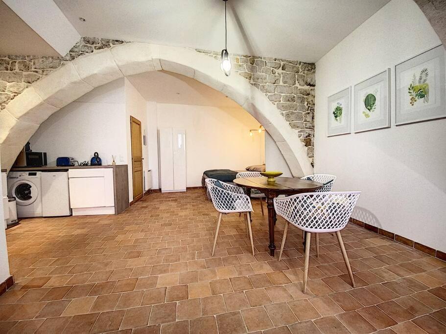 Joli Studio Au Coeur De Grasse - Parking Inclus Esterno foto
